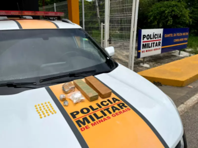 Motociclista preso com drogas na BR-259 em Conselheiro Pena durante operação policial