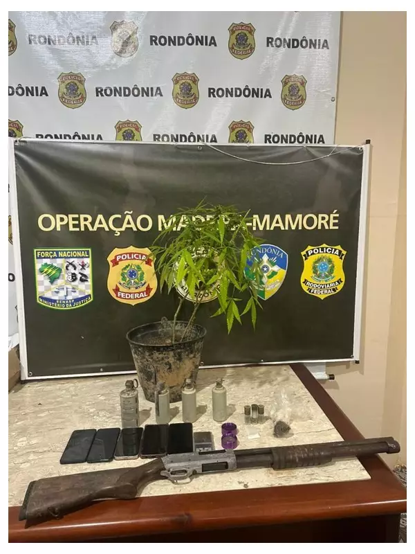 Mulher presa com 4 granadas em Guajará-Mirim, RO, durante operação