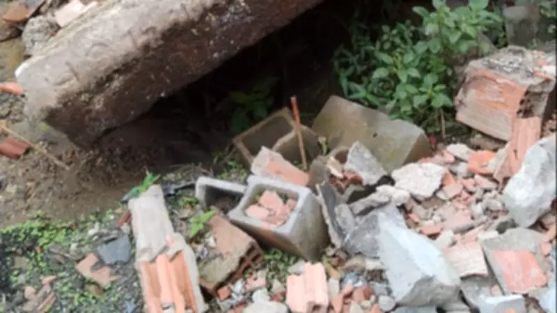 Muro desaba em Niterói após alerta ignorado; família grávida desabrigada