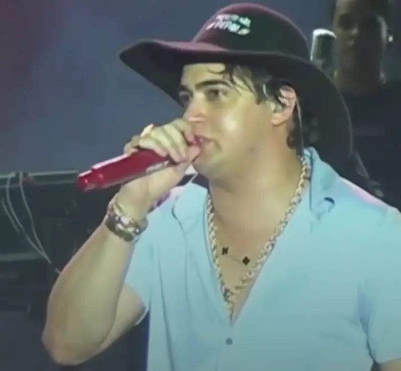 Natanzinho Lima interrompe show na Bahia por problemas de saúde