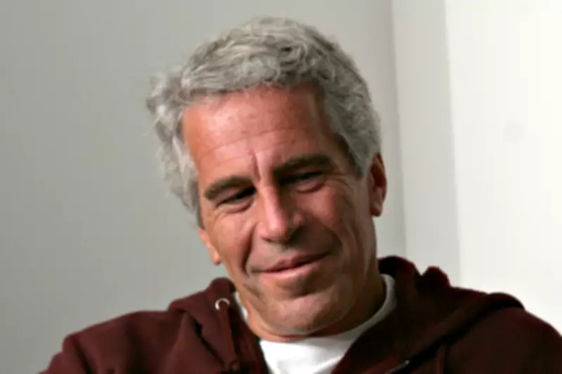 Novos documentos de Epstein citam Trump, Musk e Gates, mas ninguém é investigado