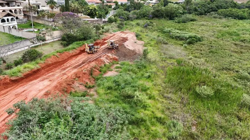 Obras do Lago do Orfeu em Bragança Paulista avançam com foco em segurança e qualidade