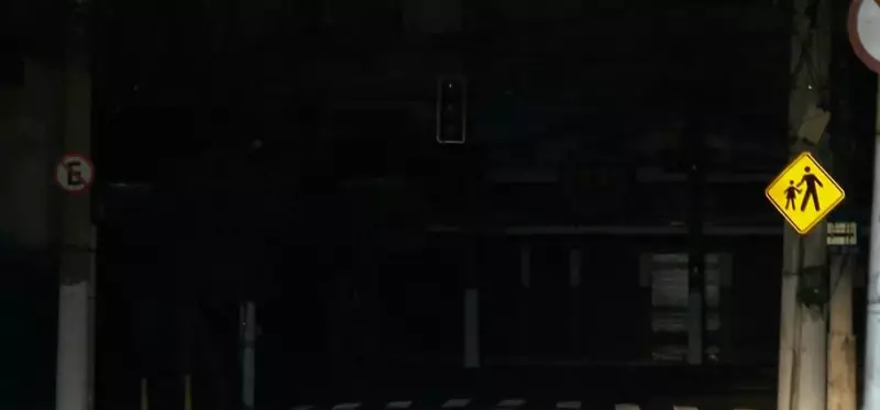 Oito bairros do Rio ficam sem luz; falta de energia atinge Zona Norte