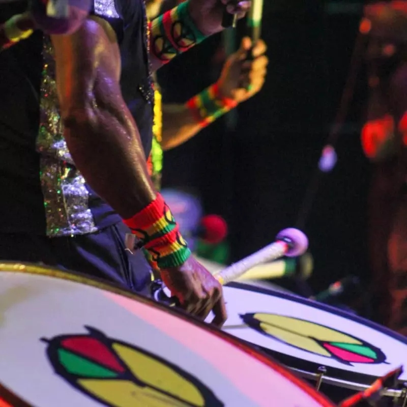 Olodum retorna à Lavagem do Bonfim após 25 anos com cortejo de 200 artistas