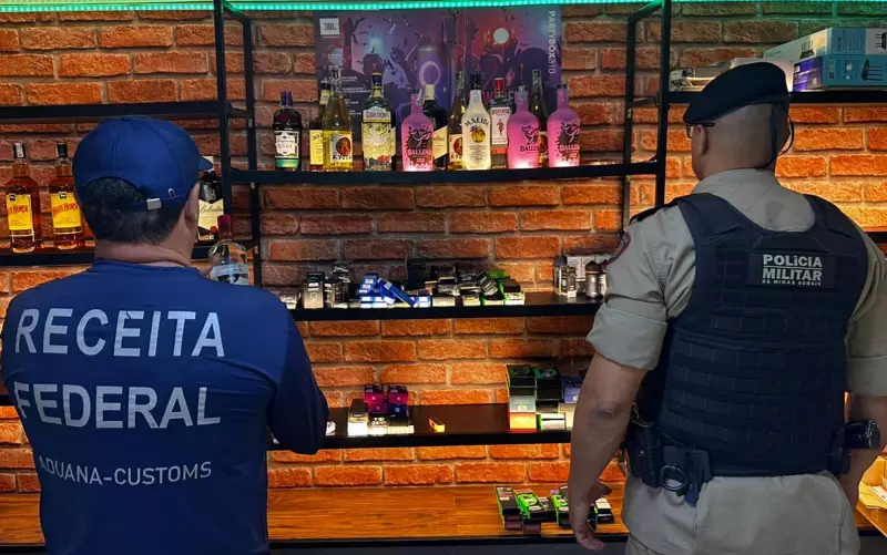 Operação da Receita Federal apreende R$ 100 mil em produtos ilegais e prende comerciante em Passos, Minas Gerais
