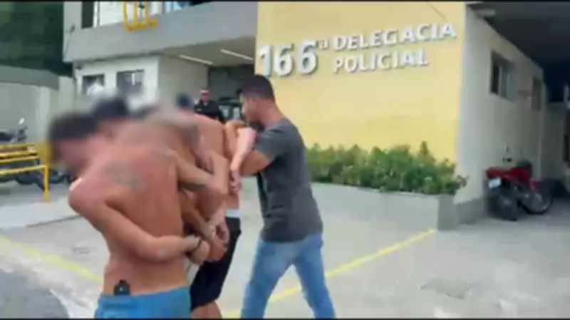 Operação Retenção prende quatro e apreende adolescente por tráfico em Angra dos Reis