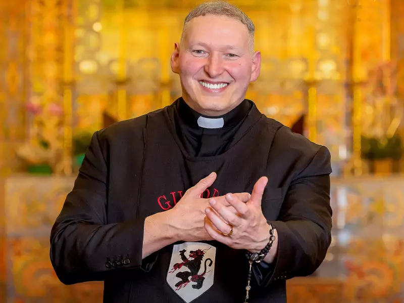 Padre Marcelo Rossi lança 2 livros e autografa em Ribeirão Preto (SP)