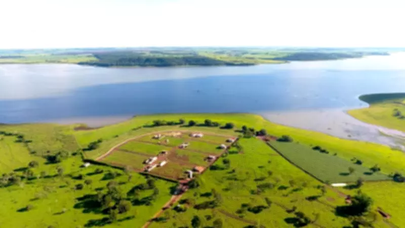 Pai herói desaparece após salvar filha de afogamento em Itapagipe, MG