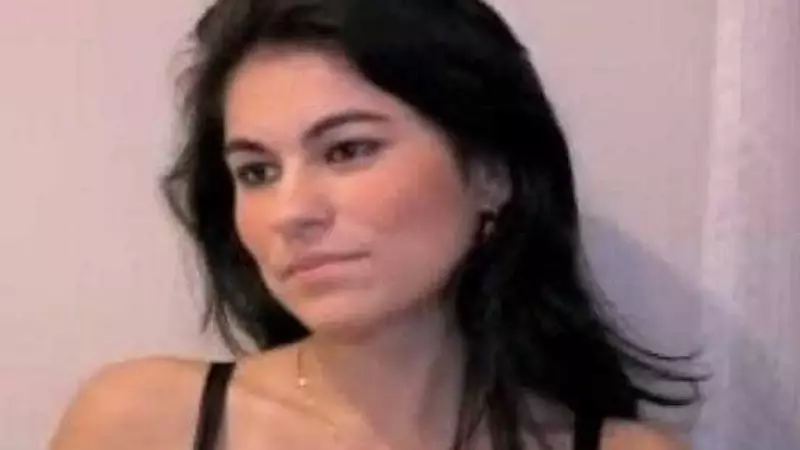 Passaporte de Eliza Samudio é achado em Portugal 15 anos após crime