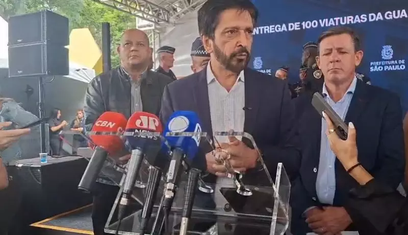 Prefeito lamenta morte de casal em enxurrada e admite atraso em obra de drenagem em SP