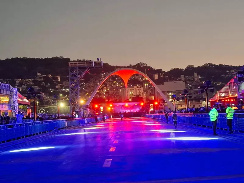 Prefeitura do Rio abre 80 vagas para ambulantes no Sambódromo em sorteio para Carnaval 2026