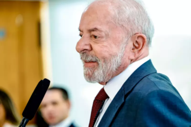 Presidente Lula realiza exames para cirurgia de catarata em Brasília