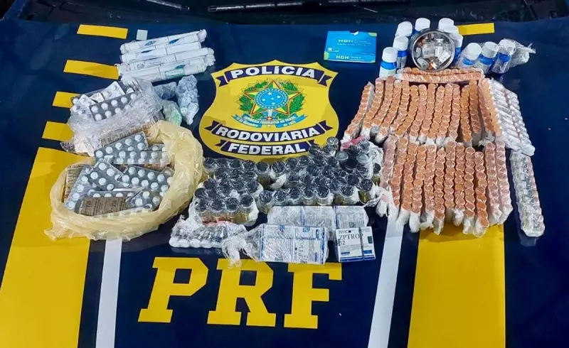 PRF apreende medicamentos irregulares e prende três em Itaperuna, no RJ