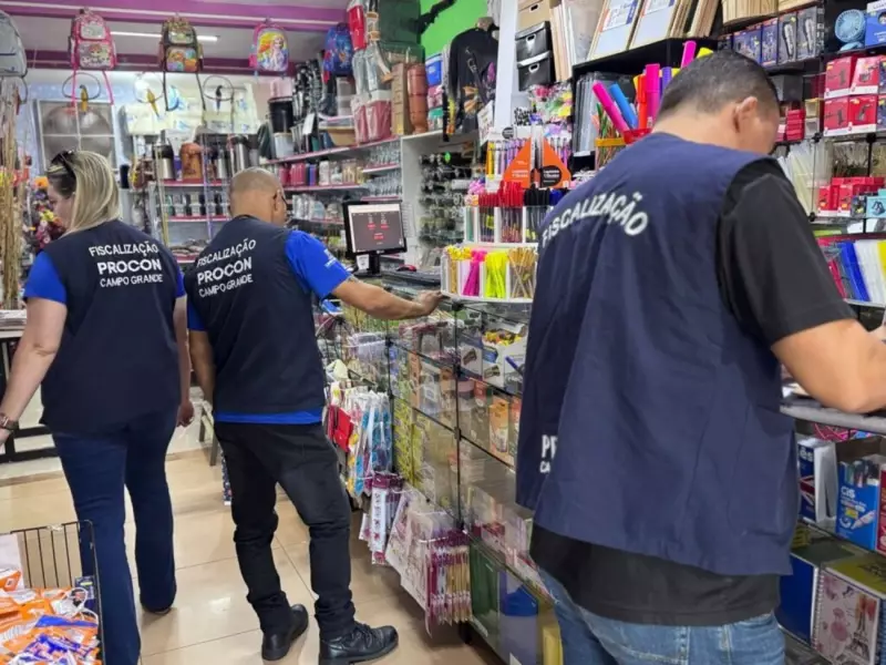 Procon de Campo Grande intensifica fiscalização em papelarias para volta às aulas