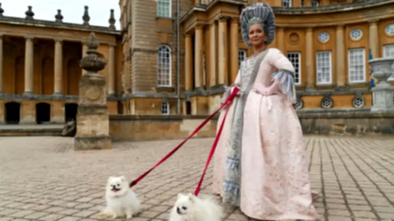 Rainha Charlotte: Verdade Histórica vs. Ficção em Bridgerton