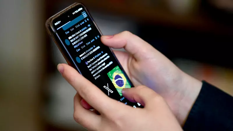 Regulação de redes sociais no Brasil patina entre pressão das big techs e lentidão estatal