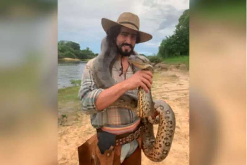Renato Góes e Thaila Ayala resgatam sucuri em casa no Rio após experiência no Pantanal