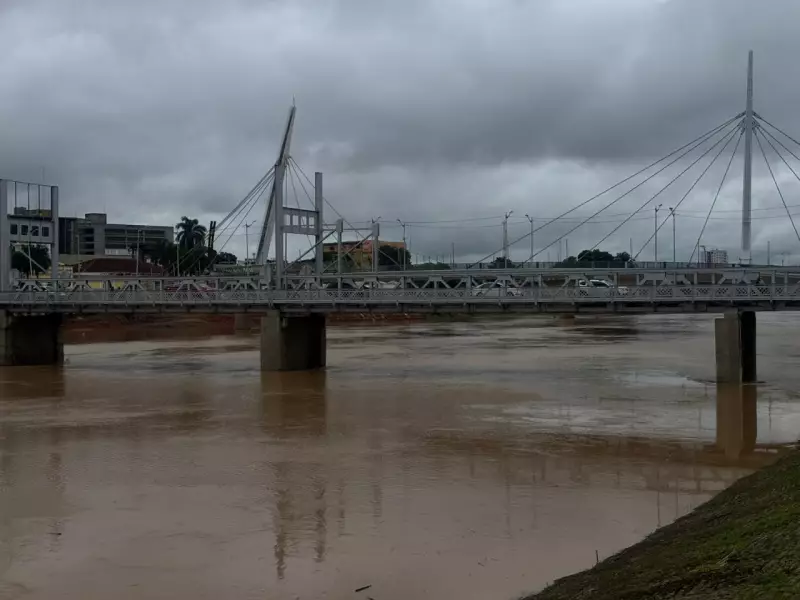 Rio Acre atinge 12,89 metros em Rio Branco após chuvas intensas em janeiro