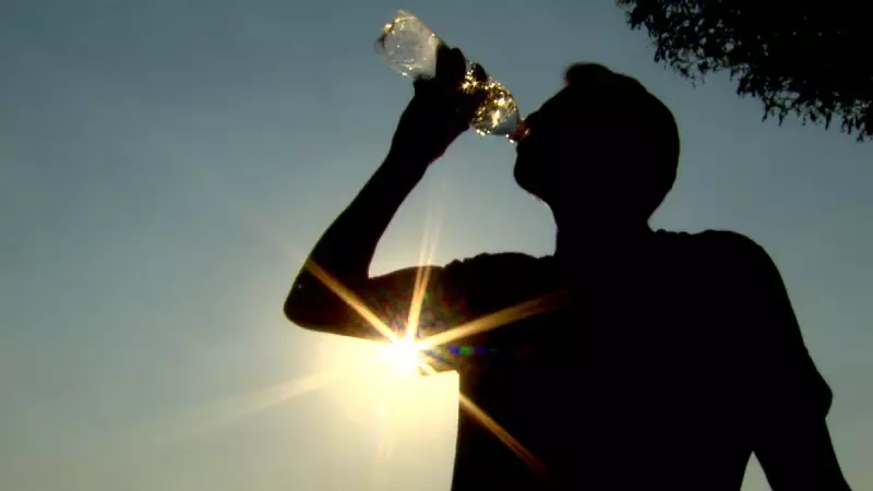 Rio atinge 41°C: cardiologista alerta para riscos de infarto e dá dicas