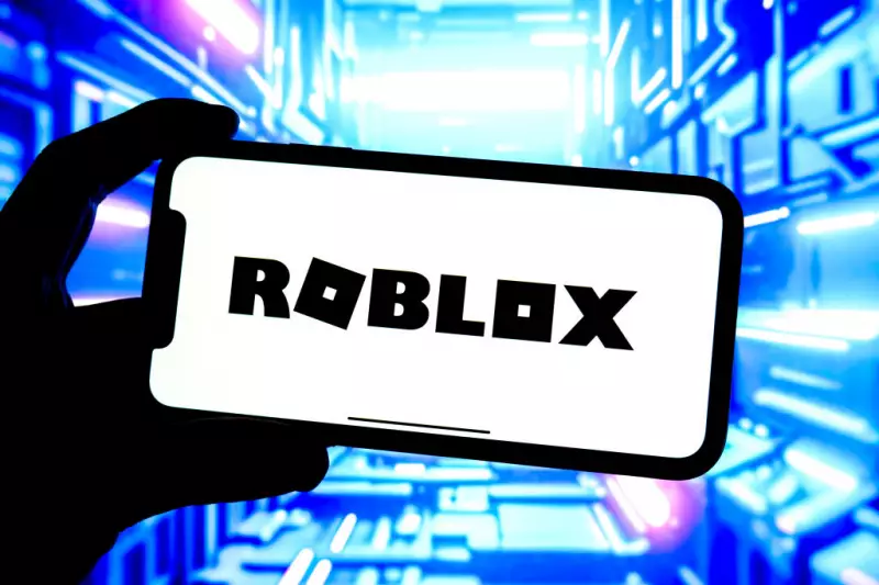 Roblox: Sistema de verificação de idade falha e expõe menores a riscos online