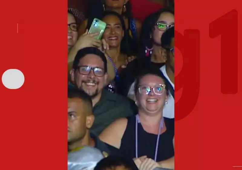 Safadão brinca com casal e entrega estimulante sexual em show no Festival de Verão