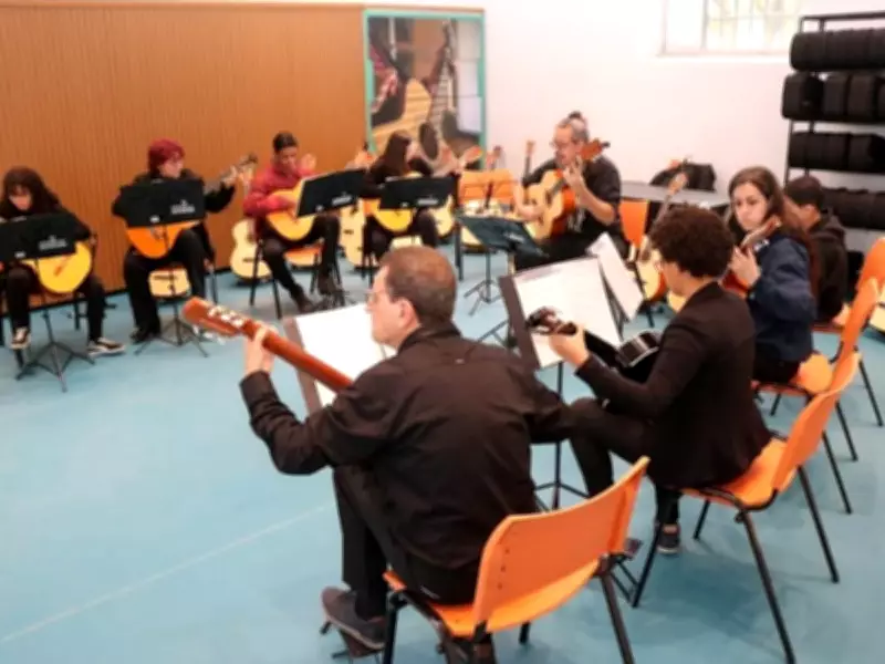 Santos oferece 3.763 vagas gratuitas em cursos de dança e música na Fábrica Cultural