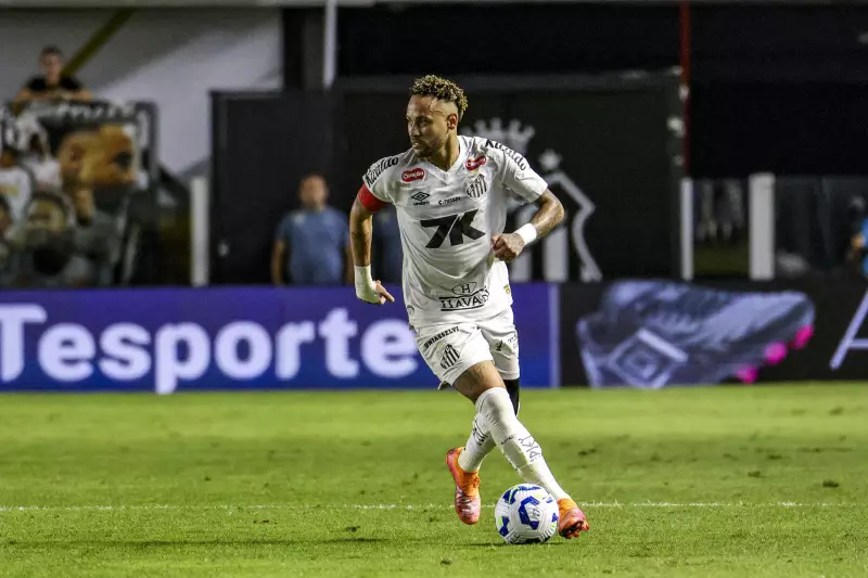 Santos trava venda da SAF: estatuto limita venda a 49% do clube