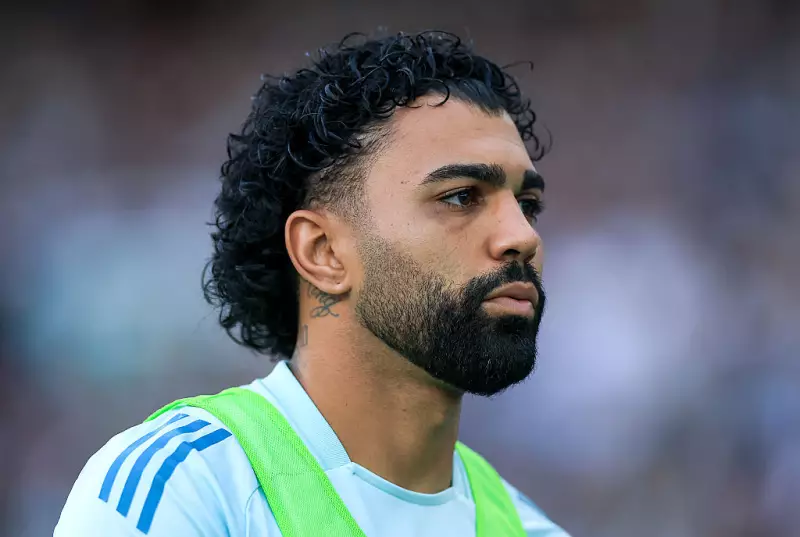 Santos vence estreia com Gabigol, mas analistas alertam: 'Pode ser problema'