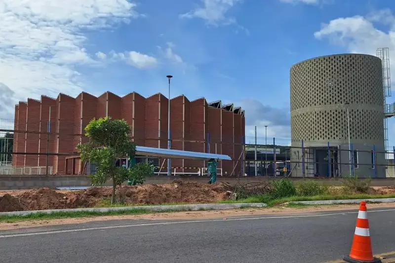 Secretário de Esporte visita Óbidos para tratar de investimentos em infraestrutura esportiva