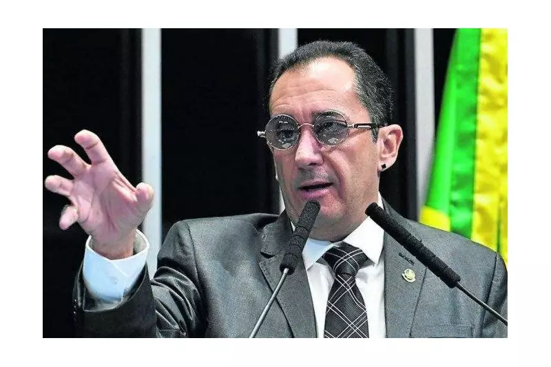 Senador Jorge Kajuru revela diagnóstico de Parkinson e anuncia prioridade à saúde