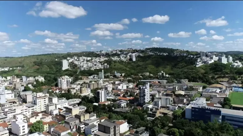 Servidor público é preso dentro da prefeitura do ES por abusos sexuais de menina em excursões