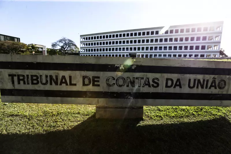 Sindicato aciona TCU para barrar 50 contratações temporárias na Aneel