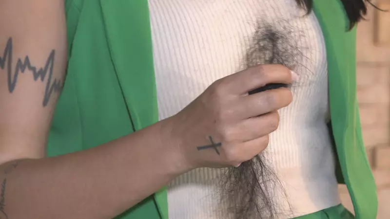 Síndica é agredida por moradoras após decisão sobre conta de água individualizada em Samambaia, DF