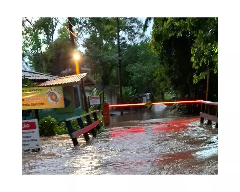 São Sebastião em estado de atenção após chuvas intensas na Costa Sul