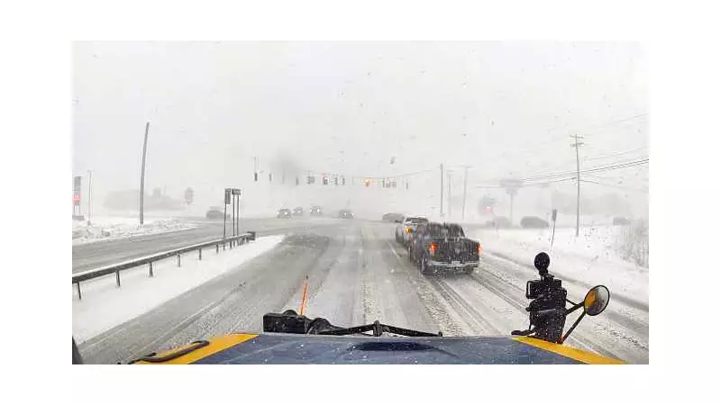 Tempestade de inverno nos EUA: estados decretam emergência com neve e frio extremo