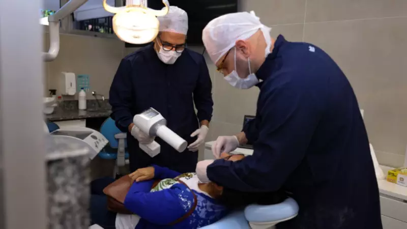 Unifor oferece triagem gratuita para tratamento de canal e extrações em Fortaleza