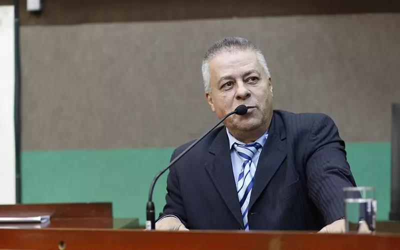 Vereador Chico 2000 é alvo da Operação Gorjeta por desvio de recursos em Cuiabá