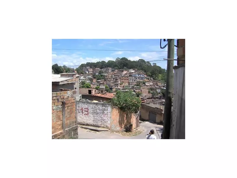 Violência no Barreiro altera itinerário de ônibus em BH: linhas 319 e 332 desviadas