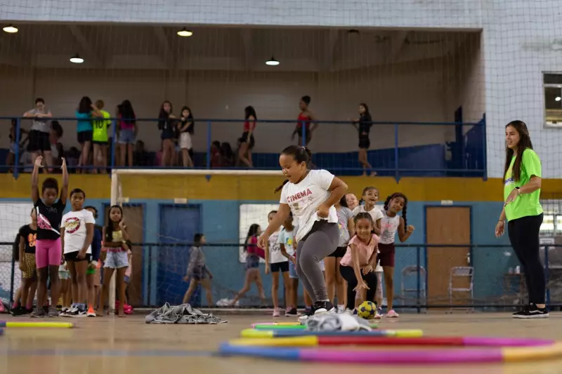 Volta Redonda abre 4,8 mil vagas gratuitas para Colônia de Férias de Verão 2026