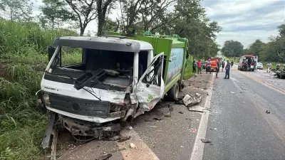 Acidente fatal na MG-050: Colisão entre carro e caminhão de lixo mata uma pessoa em Itaúna