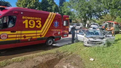 Acidente na Rio-Santos deixa 5 turistas feridos em Ubatuba