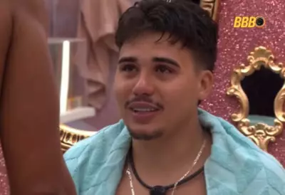 BBB26: Ex-participante Pedro surta e acha que está na França