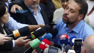 Boulos defende fim da escala 6x1 e prevê aumento de produtividade no Brasil