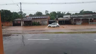 Chuvas de 40 mm causam alagamentos em Rio Branco e Inmet emite alerta