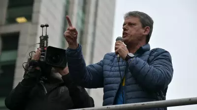 Governo Tarcísio retém R$ 424 mi de repasses a prefeituras em ano pré-eleitoral