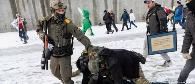 ICE detém crianças em Minneapolis, incluindo uma de 5 anos, em operação polêmica