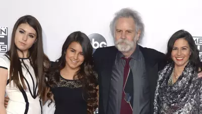 Morre Bob Weir, fundador do Grateful Dead, aos 76 anos após luta contra câncer