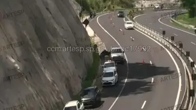 Motociclista morre após colidir com poste na SP-333 em Echaporã