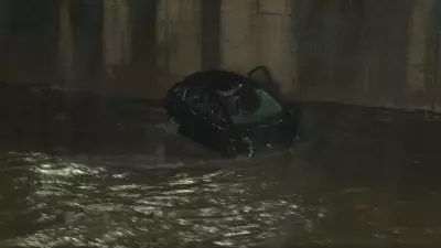 Motorista perde controle, carro cai no Ribeirão Arrudas e é arrastado por 1,5 km em BH