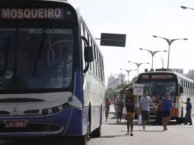 Protesto em Belém bloqueia avenida por atrasos na linha de ônibus Belém-Mosqueiro